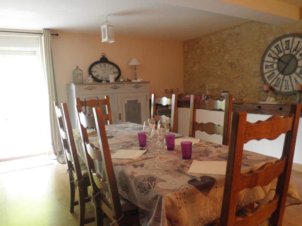 Domaine De La Vigne Bed and Breakfast Cadalen Exteriör bild